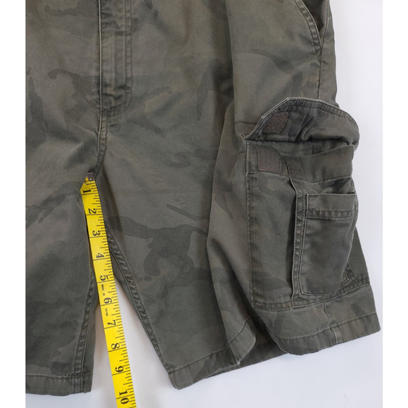 Wrangler Hero Originals Camouflage Cargo Shorts Men 38 / 10 Olive Tech Utility - Picture 5 of 10